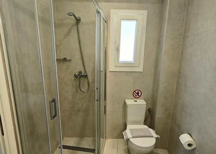 Nereides Apartament *